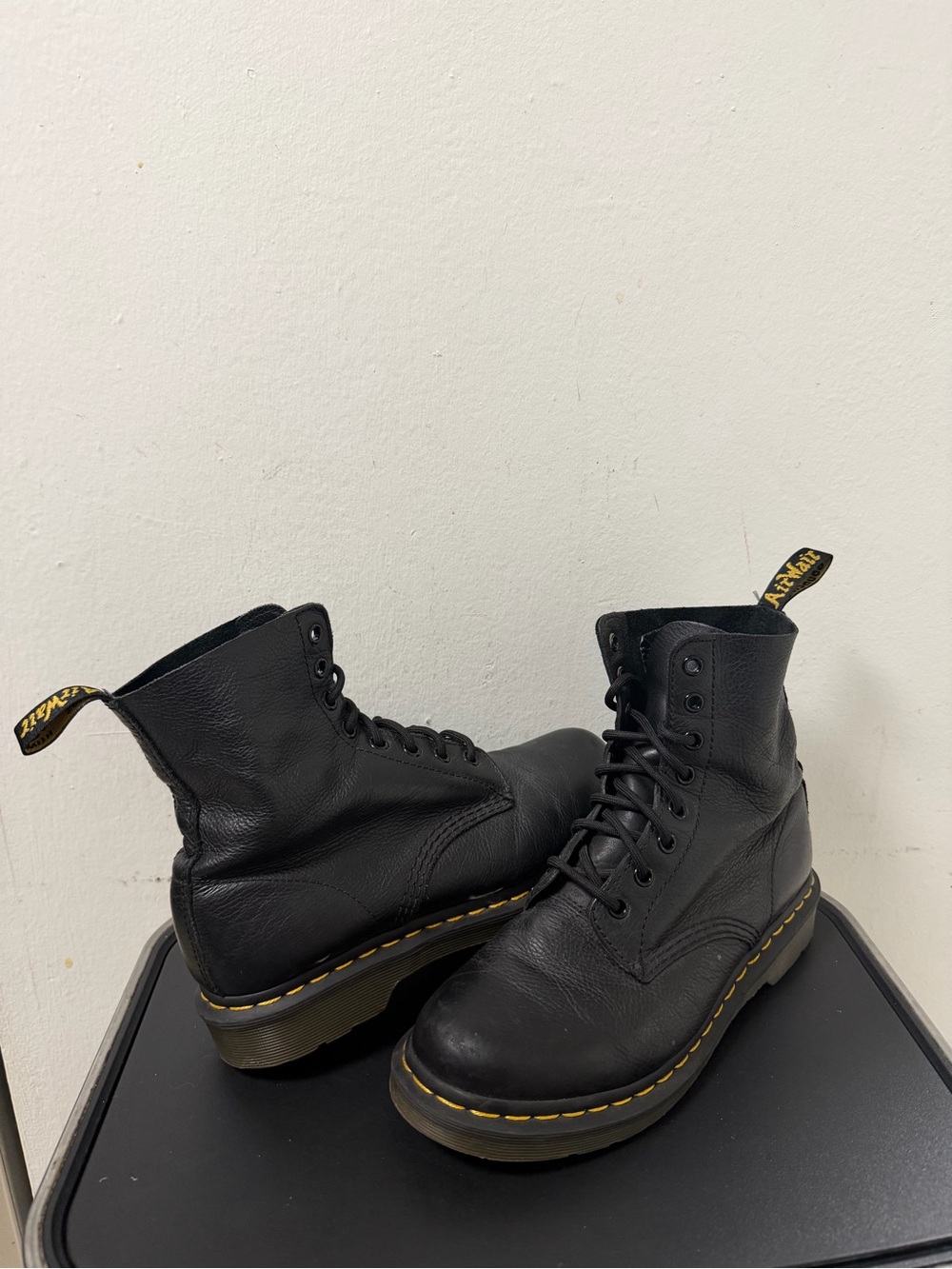 Dr. Martens Pascal 1460 Black Soft Virginia Leather Boots for Women Size US 8